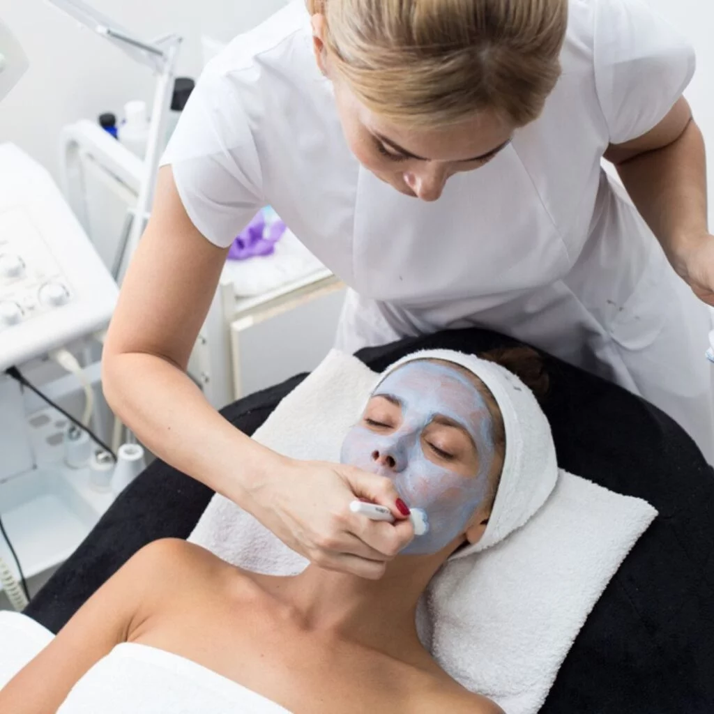 Best Hydra Facial in South Delhi