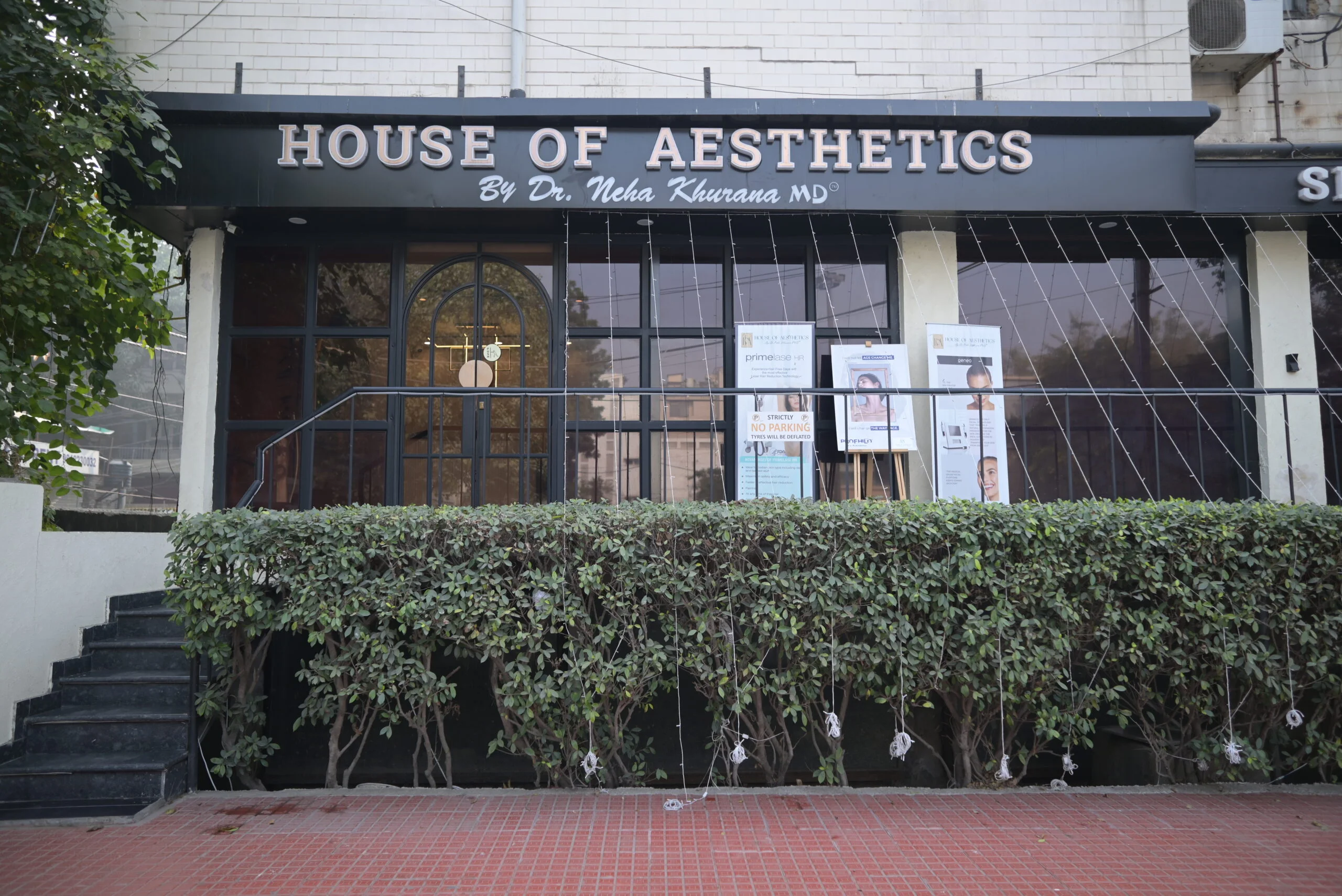 You are currently viewing Discovering the Best in Skin Care: A Guide to South Delhi’s Dermatology Clinics