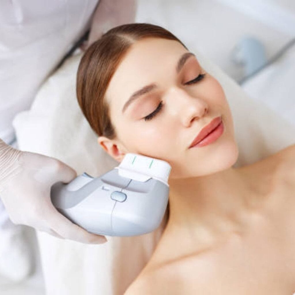 Hifu Treatment in Greater Kailash 2 HIFU treatment