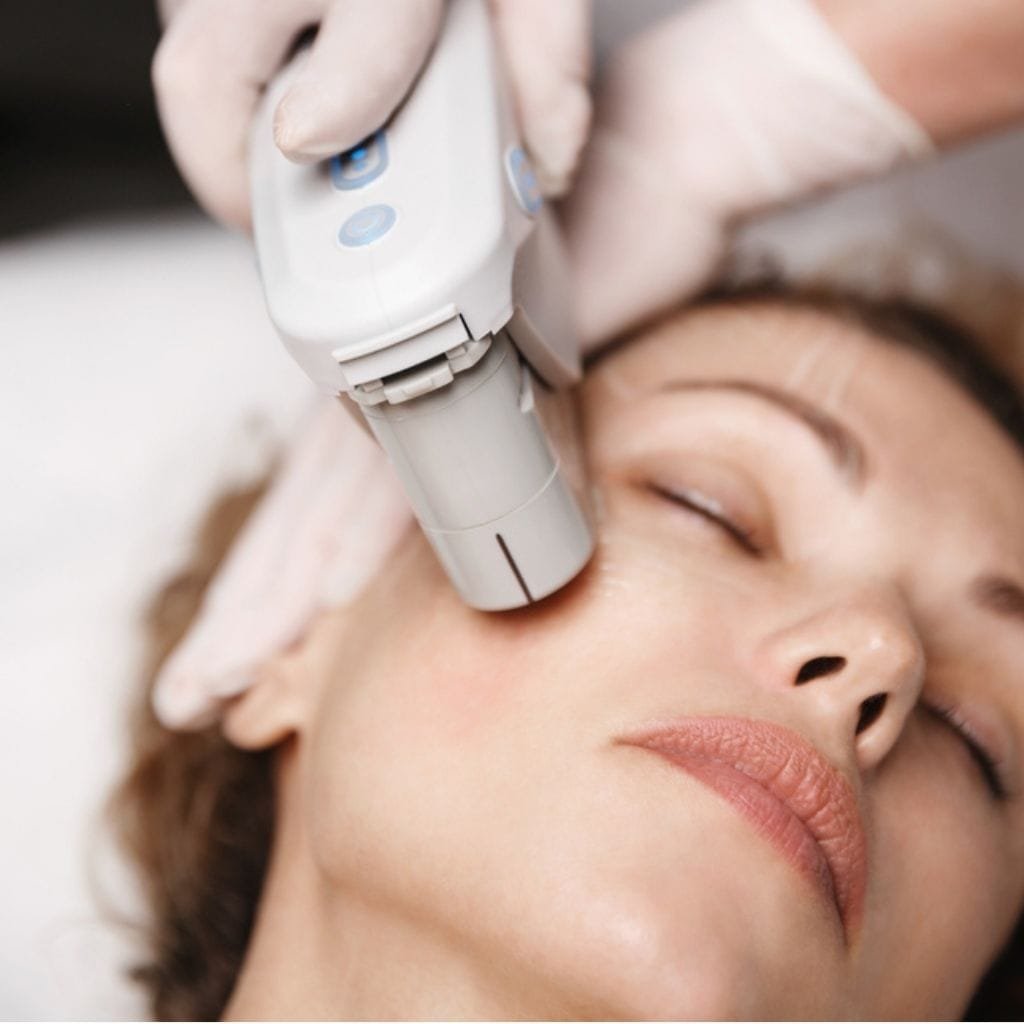 Non-surgical facelift in South Delhi